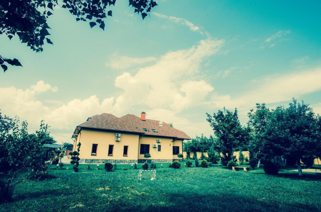 Sunrise Boutique Hotel Beregovo Exterior foto
